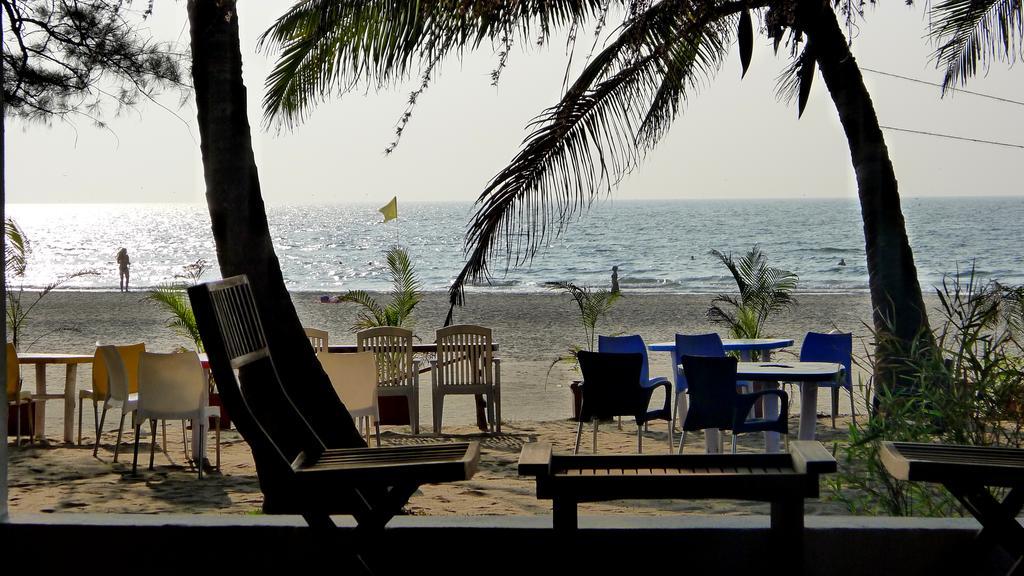 Mamagoa Resort Morjim Εξωτερικό φωτογραφία